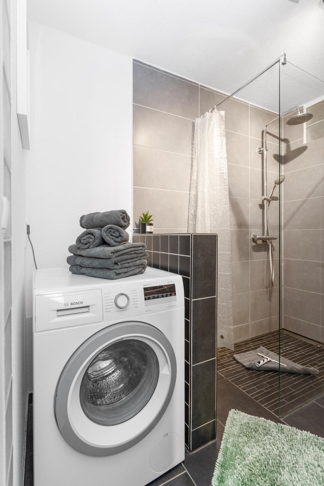 Ferienwohnung Greta in Friedrichshafen am Bodensee Buitenkant foto